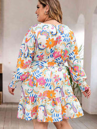 Plus Size Round Neck Lantern Sleeve Dress